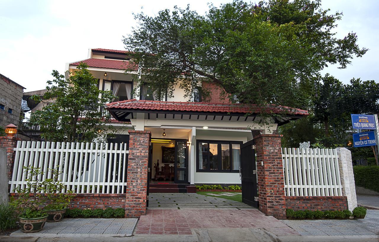 Hue Homestay Riverside Екстериор снимка
